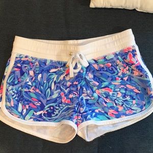 Lilly Pulitzer active shorts